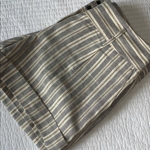 Loft shorts size 4. Linen blend.